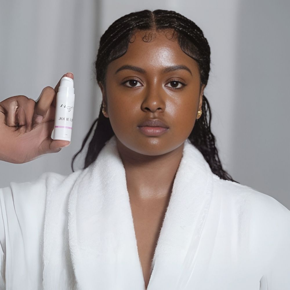 Jolie Lip Brightening Cream