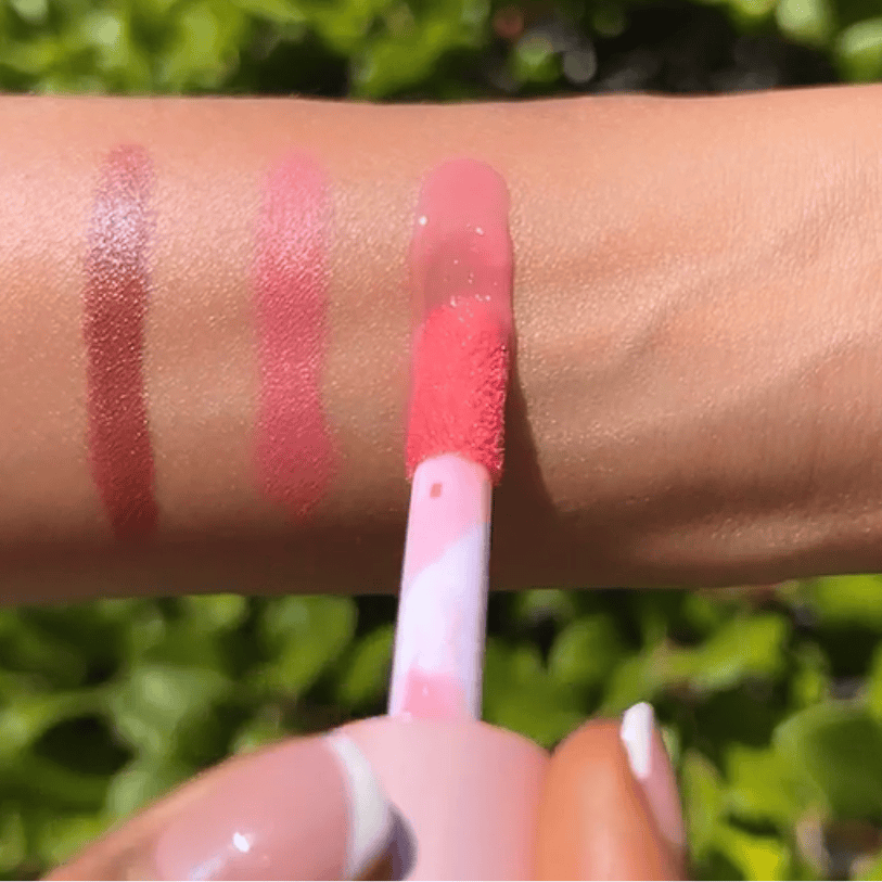Jolie's Kiss Pretty Pink - Gloss