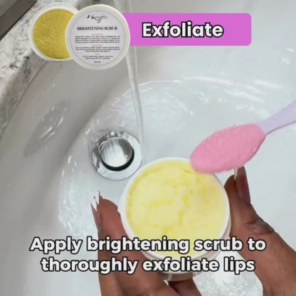 Jolie's Exfoliating Lip Brush